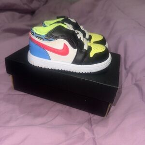 Jordan 1 Low Alt (TD)